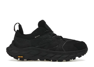 HOKA ANACAPA LOW GORETEX (WOMEN'S) SNEAKERS IN BLACK