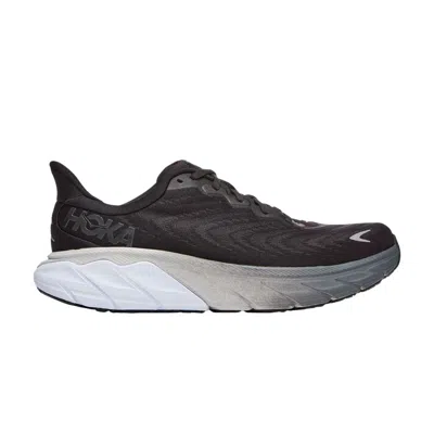 HOKA ARAHI 6 'BLACK WHITE'