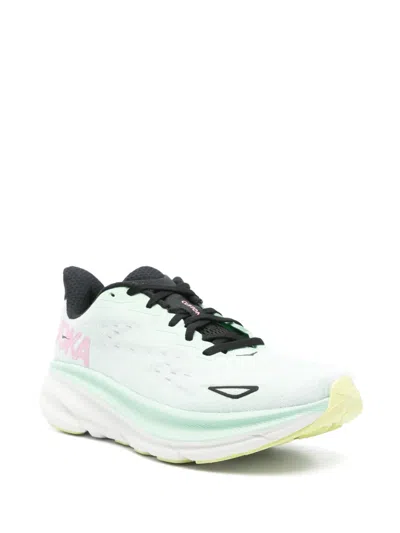 HOKA CLIFTON 9 SNEAKERS