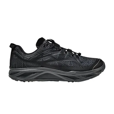 HOKA HUAKA ORIGINS 'TRIPLE BLACK'