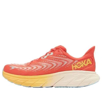 HOKA HOKA ONE ONE Arahi 6 'Fiesta Amber Yellow'