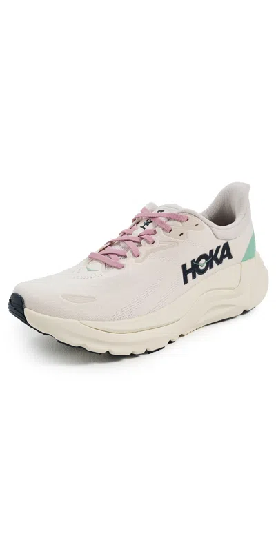 HOKA W ARAHI 8 SNEAKERS ROSE CREAM/ALABASTER