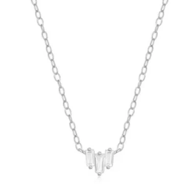 HOLLYWOOD SENSATION HOLLYWOOD SENSATION STARLING DAINTY NECKLACE WITH THREE EMERALD CUT CUBIC ZIRCONIA STONES