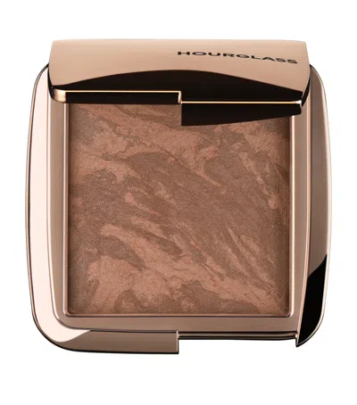 HOURGLASS AMBIENT LIGHTING BRONZER
