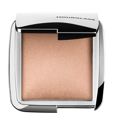 HOURGLASS AMBIENT STROBE LIGHTING POWDER
