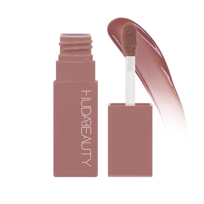 HUDA BEAUTY HUDA BEAUTY CREAMY LIP AND CHEEK STAIN BERRY KISS