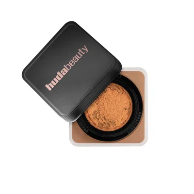 HUDA BEAUTY HUDA BEAUTY EASY BAKE BLURRING LOOSE BAKING & SETTING POWDER - CINNAMON BUN