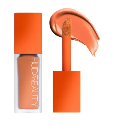 HUDA BEAUTY FAUX FILTER COLOUR CORRECTOR