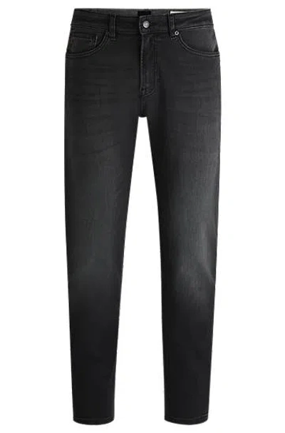 HUGO BOSS MAINE REGULAR-FIT JEANS IN BLACK SUPER-STRETCH DENIM
