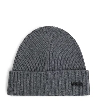 HUGO BOSS VIRGIN WOOL LOGO-BADGE BEANIE