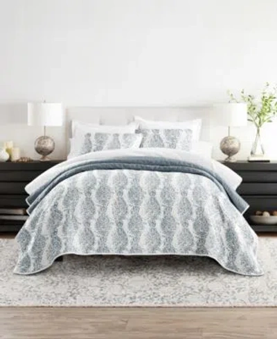 IENJOY HOME DISTRESSED DAMASK REVERSIBLE LIGHTWEIGHT QUILT