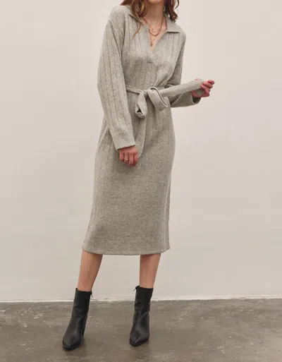 IN FEBRUARY RALEIGH RIBBED MIDI SWEATER DRESS IN HEATHER GREY