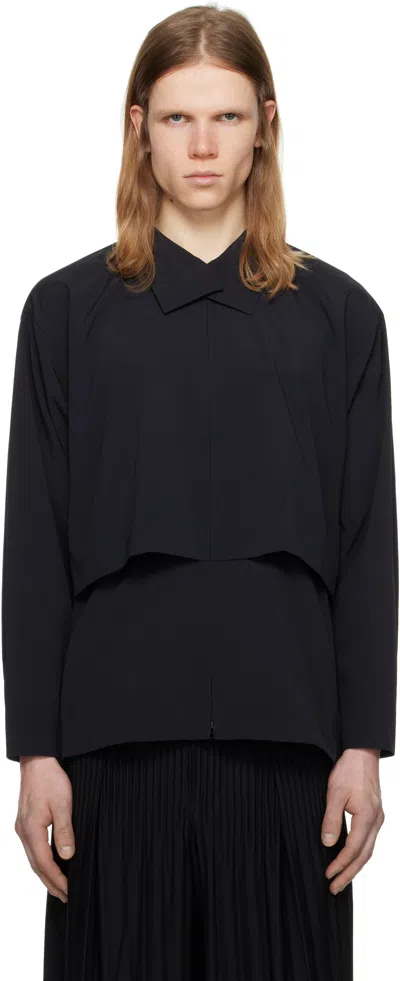 ISSEY MIYAKE BLACK PACKABLE SHIRT