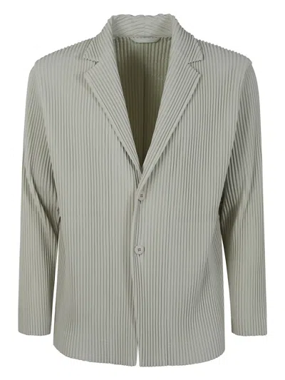 ISSEY MIYAKE PLEATED BLAZER