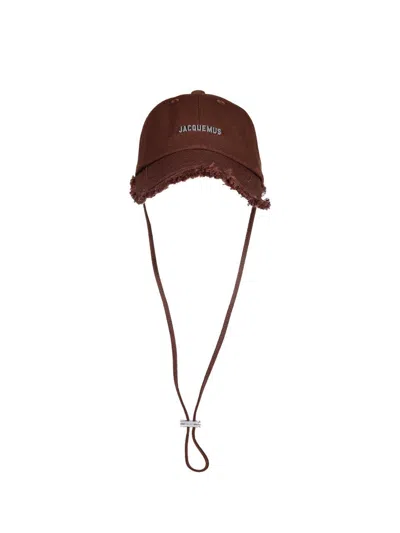 JACQUEMUS LA CASQUETTE ARTICHAUT LOGO PLAQUE CAP