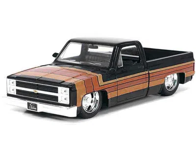 JADA 1985 CHEVROLET C-10 PICKUP TRUCK BLACK WITH STRIPES AND GM RALLY WHEELS "JUST TRUCKS" SERIES 1/24 DI