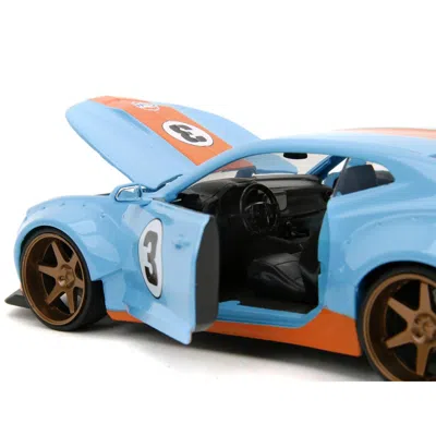 JADA TOYS JADA 2016 CHEVROLET CAMARO WIDEBODY NO. 3 WITH STRIPES GULF OIL WIDE BODY SERIES 1-24 SCALE DIECAST 