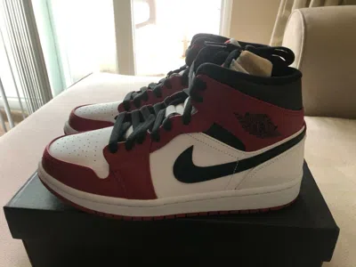 JORDAN JORDAN 1 MID CHICAGO 2020 554724173 SIZE 4 TO 7.5 GS(SIZE UNDER 7)