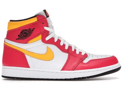 JORDAN MEN'S JORDAN 1 RETRO HIGH OG SNEAKERS IN LIGHT FUSION RED/WHITE/LASER ORANGE