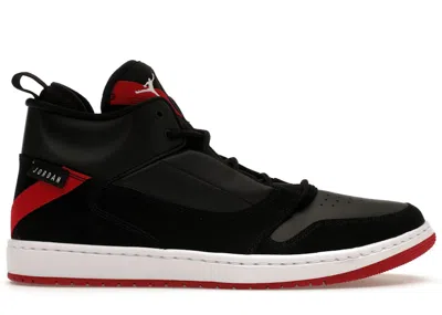 JORDAN MEN'S JORDAN FADEAWAY BRED SNEAKERS IN BLACK/WHITE/GYM RED