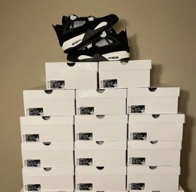 JORDAN SIZE 8.5,9,9.5,10.5,11,12,13,14 - AIR JORDAN 4 RETRO WHITE THUNDER