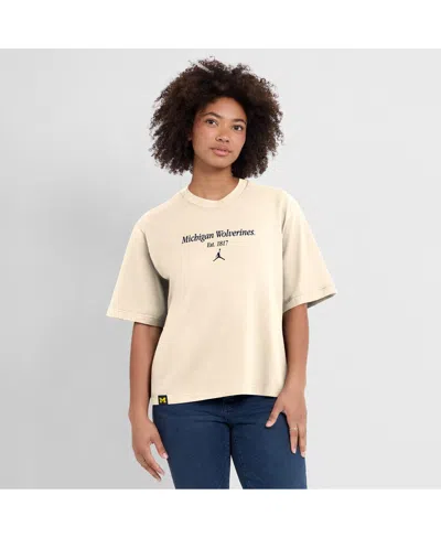 JORDAN WOMEN'S CREAM MICHIGAN WOLVERINES ESTABLISHED TAG BOXY T-SHIRT
