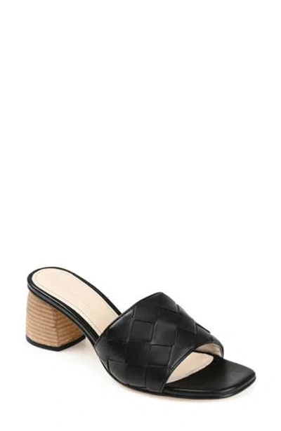 JOURNEE SIGNATURE JOURNEE SIGNATURE KELLEE WOVEN LEATHER SANDAL