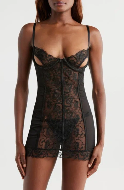 KILO BRAVA KILO BRAVA UNDERWIRE CHEMISE & G-STRING SET