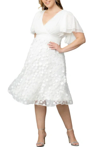 KIYONNA KIYONNA PRETTY PETALS FLUTTER SLEEVE COCKTAIL DRESS