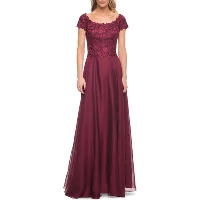 LA FEMME LA FEMME SHORT SLEEVE CHIFFON DRESS WITH LACE BODICE