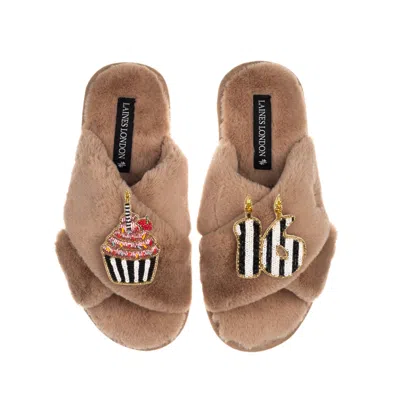 LAINES LONDON WOMEN'S BROWN CLASSIC LAINES SLIPPERS WITH STRIPE 16TH BIRTHDAY & CAKE BROOCHES - TOFFEE