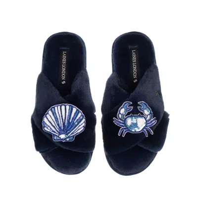 LAINES LONDON WOMEN'S CLASSIC LAINES SLIPPERS WITH MEDITERRANEAN BLUE SHELL & CRAB BROOCHES - NAVY