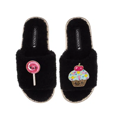 LAINES LONDON WOMEN'S TEDDY SLIDER SLIPPERS WITH LAINES LOVABLES LOLLIPOP & CUPCAKE BROOCHES - BLACK