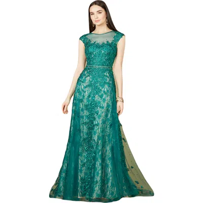 LARA NEW YORK LARA NEW YORK INSPIRED LACE GOWN WITH CAP SLEEVES