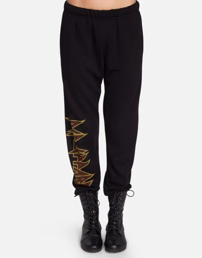 LAUREN MOSHI CHANTRIA DEF LEPPARD TRUCK