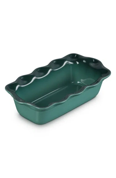 LE CREUSET LE CREUSET HERITAGE STONEWARE 9-INCH FLUTED LOAF PAN