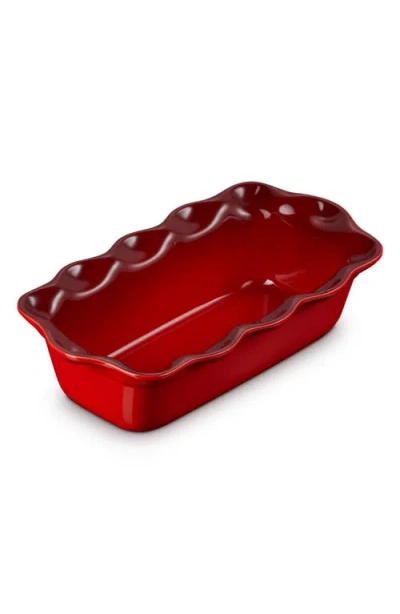 LE CREUSET LE CREUSET HERITAGE STONEWARE 9-INCH FLUTED LOAF PAN