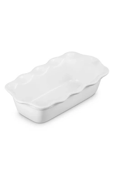 LE CREUSET LE CREUSET HERITAGE STONEWARE 9-INCH FLUTED LOAF PAN