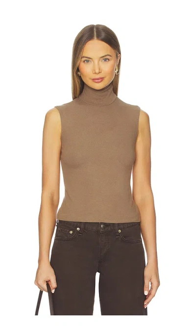 LESET LAUREN SLEEVELESS TURTLENECK