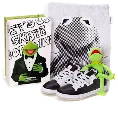 LI-NING Li-Ning Wave Pro x Kermit 'Black White Special Box'