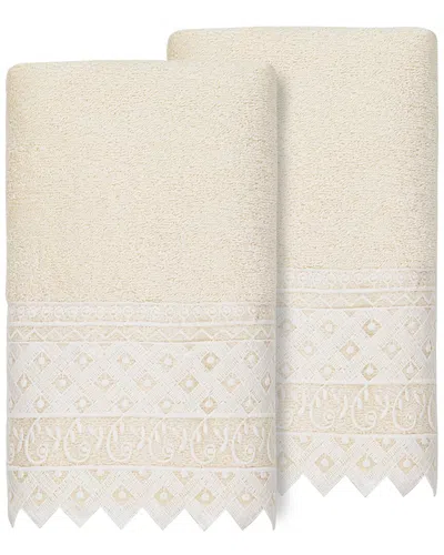 LINUM HOME TEXTILES LINUM HOME TEXTILES 100% TURKISH COTTON AIDEN 2PC WHITE LACE EMBELLISHED HAND TOWEL SET