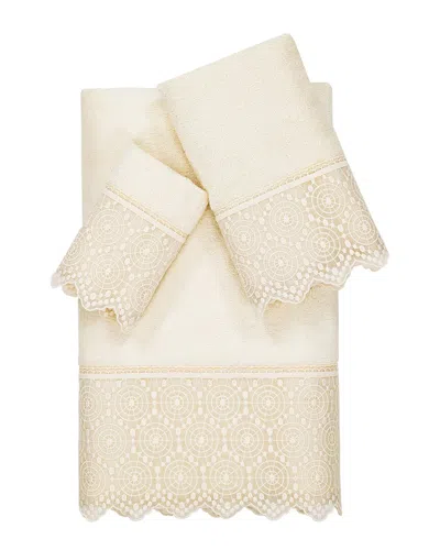 LINUM HOME TEXTILES LINUM HOME TEXTILES 100% TURKISH COTTON ARIAN 3PC CREAM LACE EMBELLISHED TOWEL SET