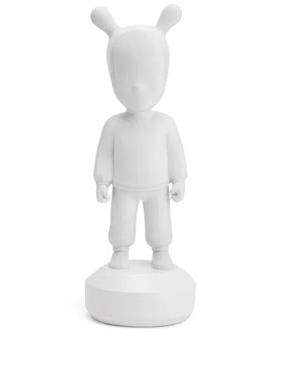 LLADRÒ THE WHITE GUEST FIGURINE