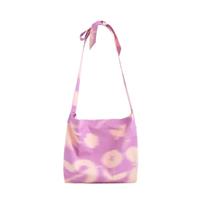 LOST PATTERN NYC WOMEN'S FRIDA X LOST PATTERN FRIDA'S DREAM COTTON CROSSBODY BAG - PINK