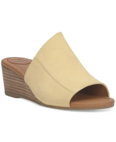 LUCKY BRAND WOMEN'S MALENKA SLIP-ON WEDGE SANDALS