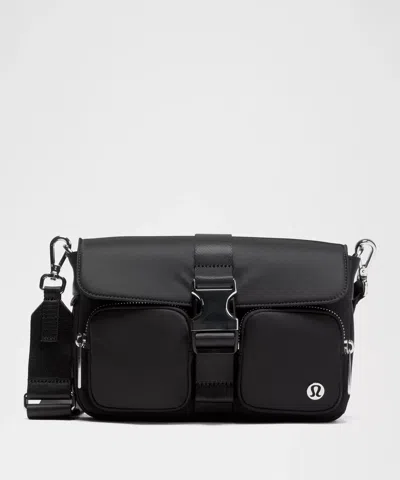 LULULEMON WUNDERLUST MULTI-POCKET CROSSBODY BAG 3L