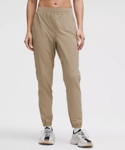 LULULEMON ADAPTED STATE HIGH-RISE JOGGER