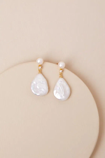 LULUS LAUREL 24KT GOLD PEARL DROP EARRINGS