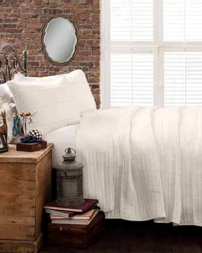 LUSH DECOR LUSH DECOR POM POM STRIPE QUILT SET