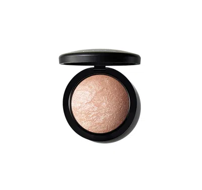 MAC COSMETICS UK COSMETIC MINERALIZE SKINFINISH IN SOFT IN SOFT & GENTLE, SIZE: 10G